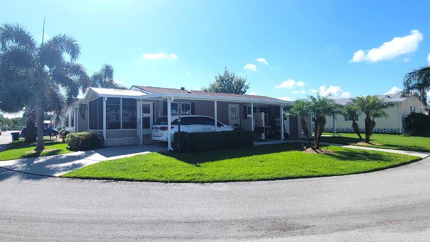 1079 Heartwood Cypress Drive a Winter Haven, FL Mobile or Manufactured Home for Sale